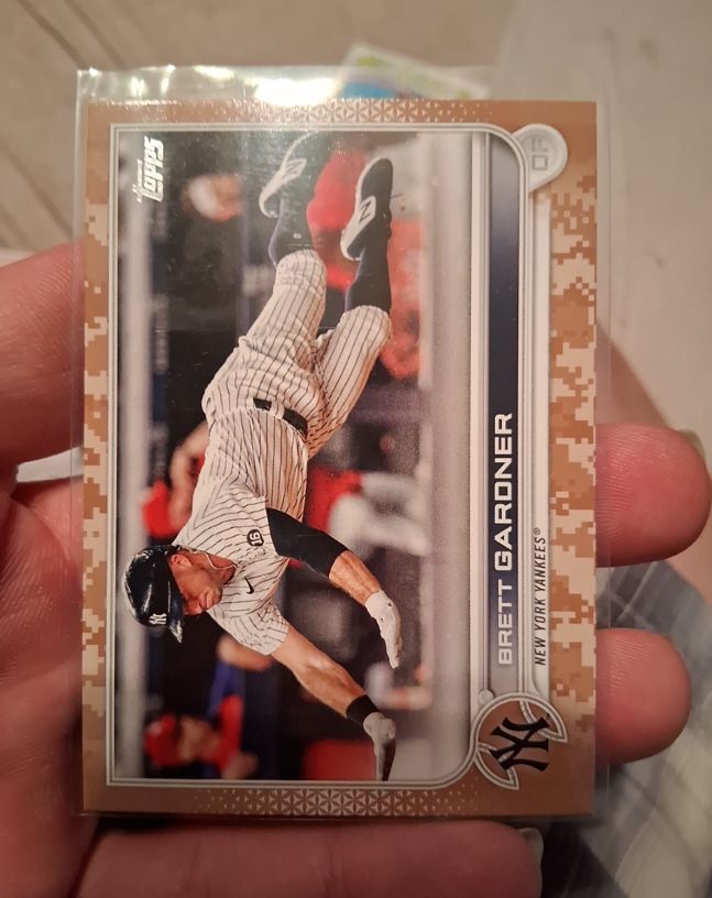 2022 Topps Series 1 #49 Brett Gardner — front
