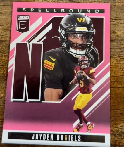 2025 Panini Donruss Elite #10 Jayden Daniels Spellbound N — front