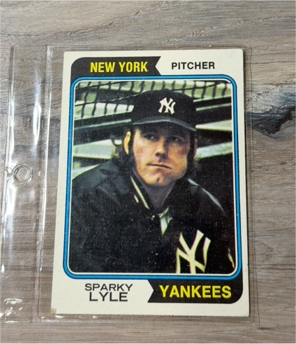 1974 Topps #66 Sparky Lyle — front