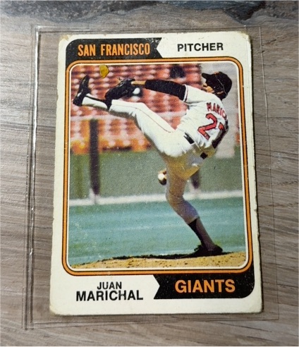 1974 Topps #330 Juan Marichal — front