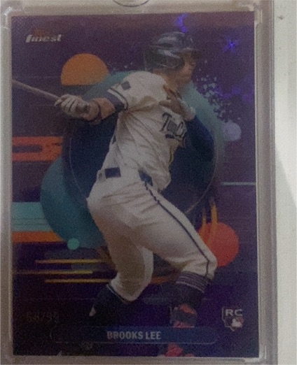 2025 Topps Finest #171 Brooks Lee — front