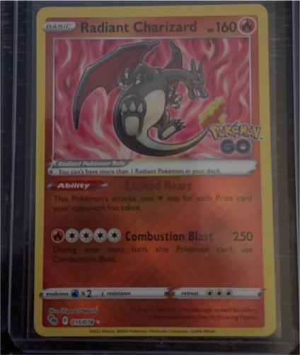 2022 Pokémon GO Radiant Charizard #011 — front