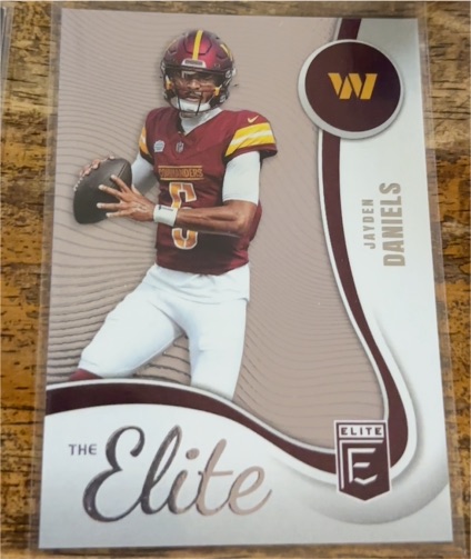 2025 Panini Donruss Elite #5 Jayden Daniels The Elite — front