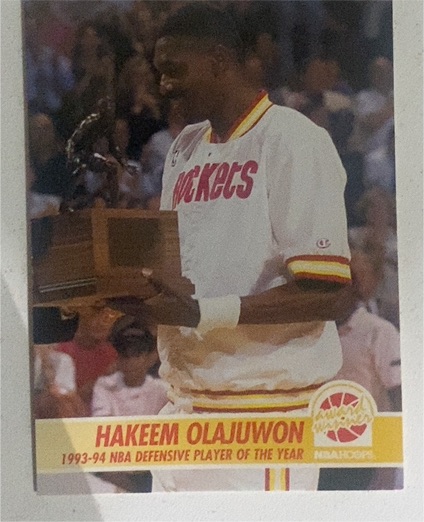 1993-94 Skybox NBA Hoops #261 Hakeem Olajuwon — front