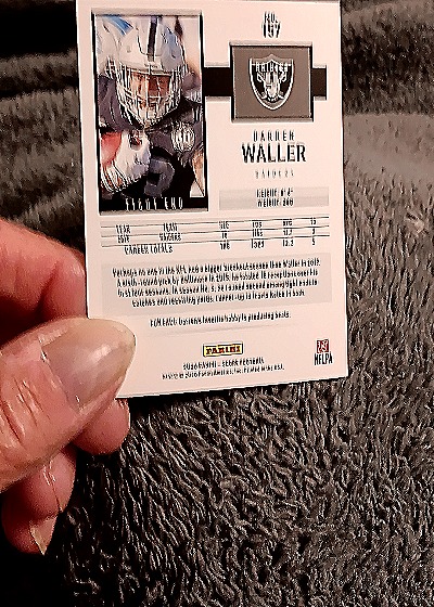 2020 Panini Score #157 Darren Waller — back
