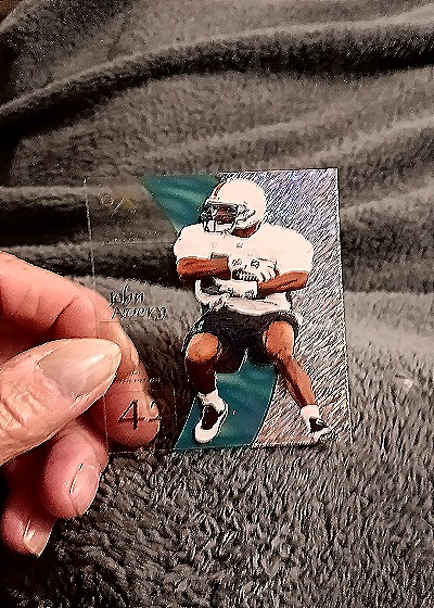 1997-98 EX-2000 EX #52 John Avery — front