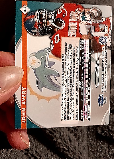 1994 Fleer GameDay #255 John Avery — back