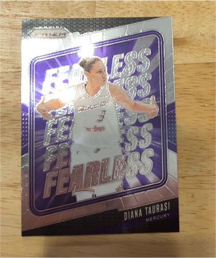 2024 Panini Prizm WNBA #12 Diana Taurasi Fearless — front