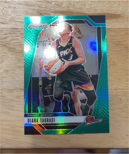 2024 Panini Prizm WNBA #Diana Taurasi — front