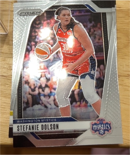 2024 Panini Prizm WNBA #34 Stefanie Dolson — front