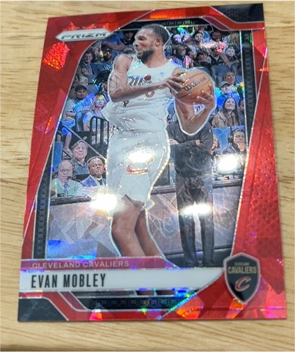 2024-25 Panini Prizm #148 Evan Mobley — front