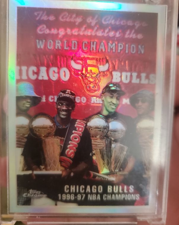 1997-98 Topps Chrome #51 Chicago Bulls 1996-97 NBA Champions Checklist — front