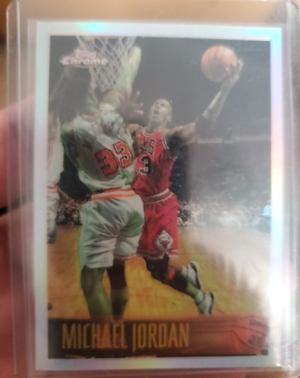 1996-97 Topps Chrome #139 Michael Jordan — front