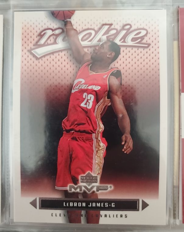 2003 Upper Deck MVP #201 LeBron James Rookie — front