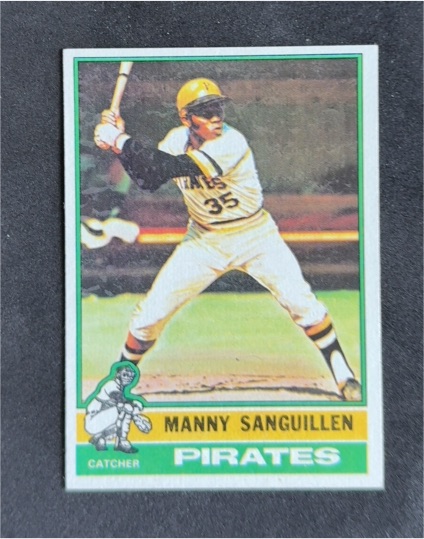 1976 Topps #220 Manny Sanguillen — front