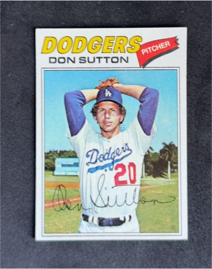1977 Topps #620 Don Sutton — front