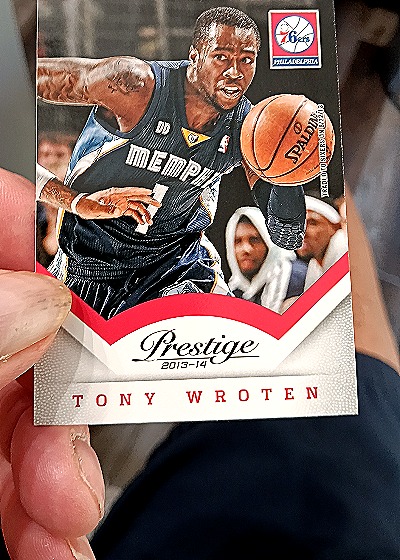 2013-14 Panini Prestige #16 Tony Wroten — front