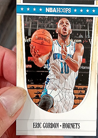 2011-12 Panini NBA Hoops #89 Eric Gordon — front