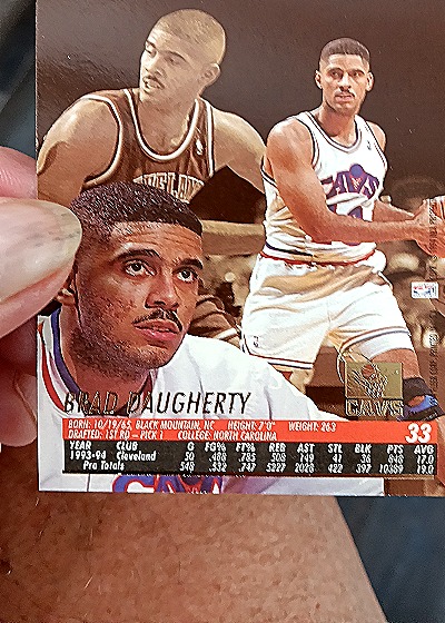 1994-95 Fleer Ultra #33 Brad Daugherty — back