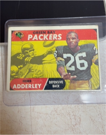 1968 Topps #131 Herb Adderley — front