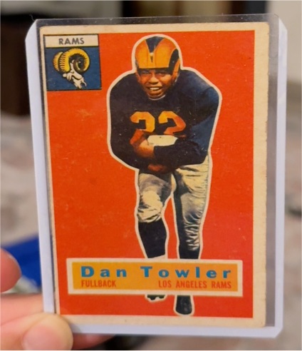 1956 Topps #90 Dan Towler — front