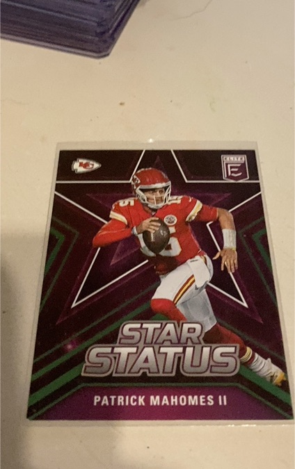 2023 Panini Donruss Elite #1 Patrick Mahomes II Star Status — front