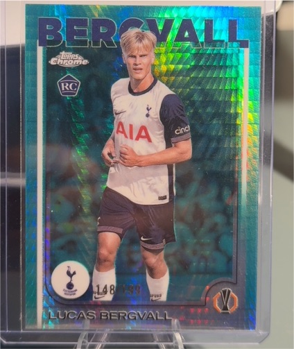 2024-25 Topps Chrome UEFA Club Competitions #112 Lucas Bergvall — front