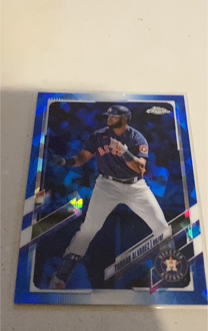 2021 Topps Chrome #141 Yordan Alvarez — front