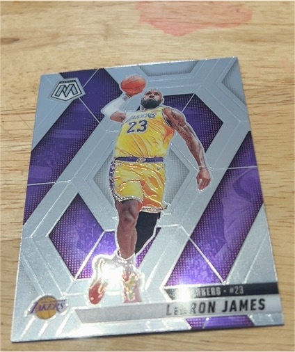 2020-21 Panini Mosaic #81 LeBron James — front