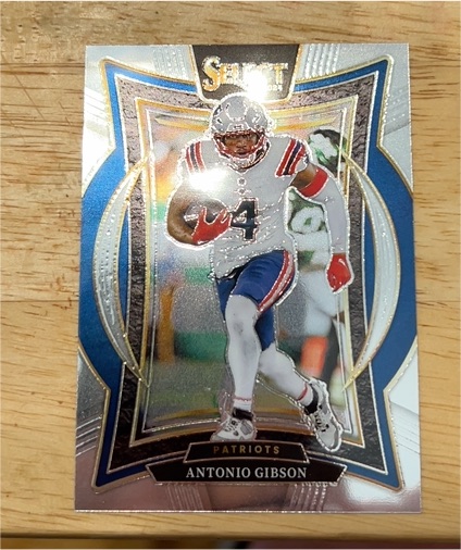 2024 Panini Select Concourse #7 Antonio Gibson — front