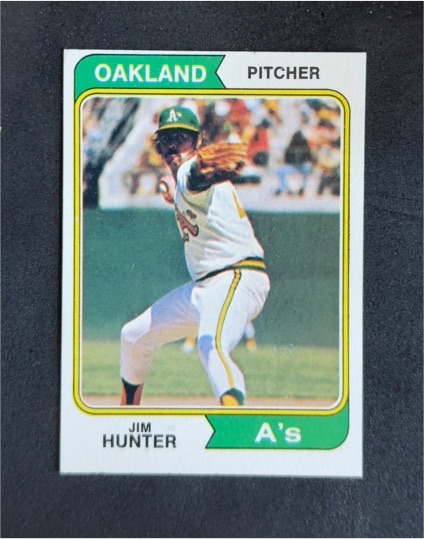 1974 Topps #7 Jim Hunter — front