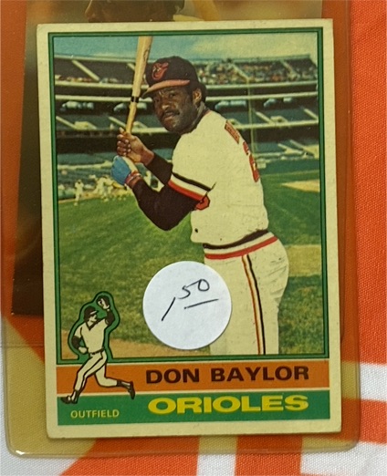 1976 Topps #125 Don Baylor — front