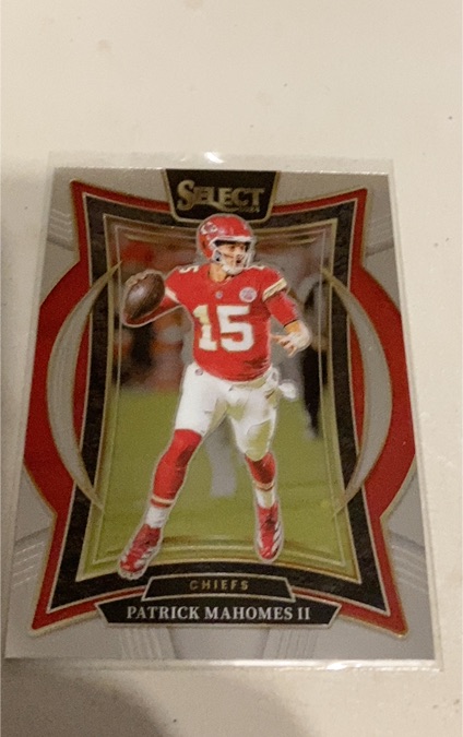 2024 Panini Select #33 Patrick Mahomes II — front