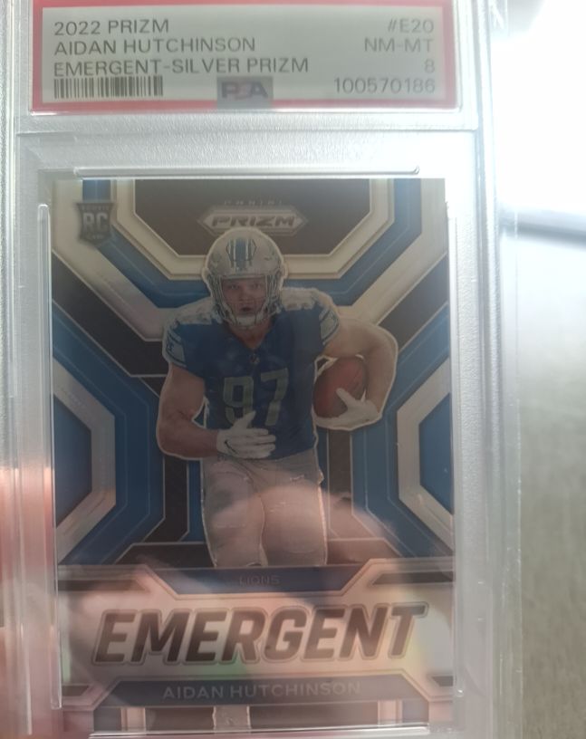 2022 Panini Prizm #E20 Aidan Hutchinson Emergent Silver Prizm — front