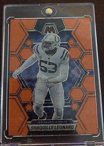 2023 Panini Mosaic #97 Shaquille Leonard — front