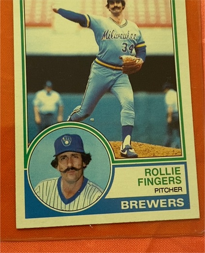 1983 Topps #35 Rollie Fingers — front