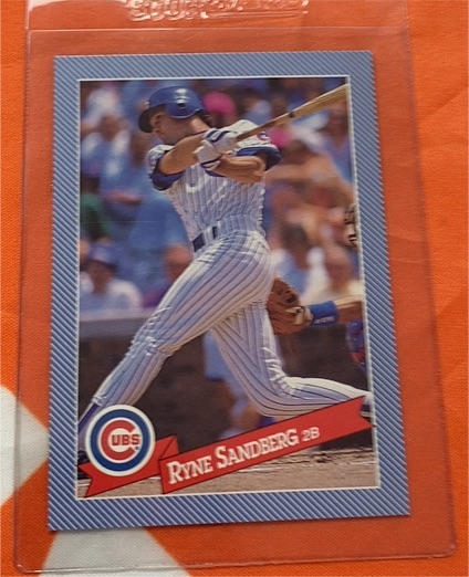 1993 Hostess #2 Ryne Sandberg Chicago Cubs — front