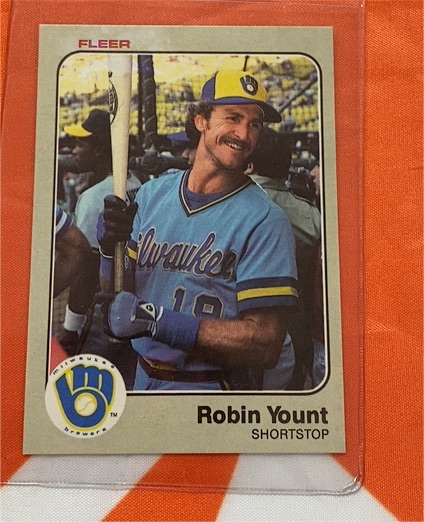1983 Fleer #51 Robin Yount — front