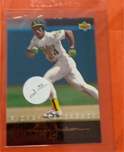 1993 Upper Deck Reggie Jackson's Clutch Performers #R12 Rickey Henderson — front