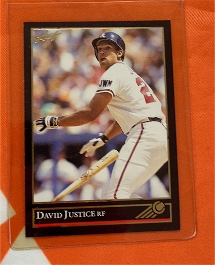1992 Leaf #404 David Justice Black Gold — front