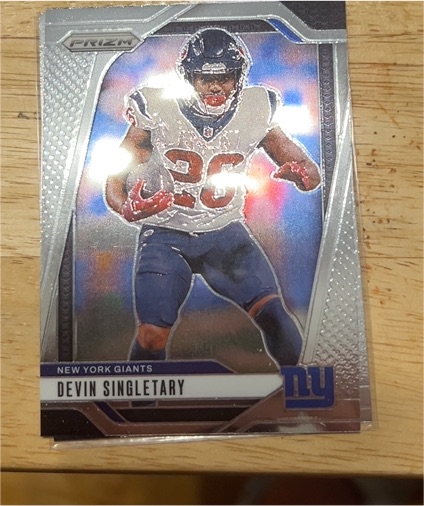 2024 Panini Prizm #213 Devin Singletary — front