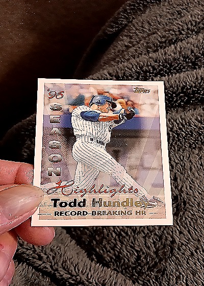 1996 Topps #466 Todd Hundley — front