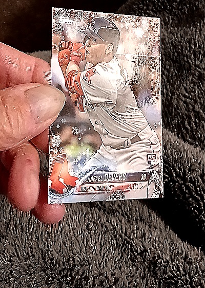 2018 Topps Holiday #HMW67 Rafael Devers Rookie — front