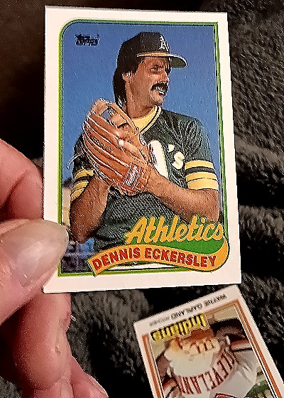 1989 Topps #370 Dennis Eckersley — front
