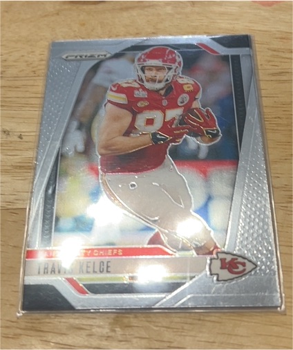 2024 Panini Prizm #140 Travis Kelce — front