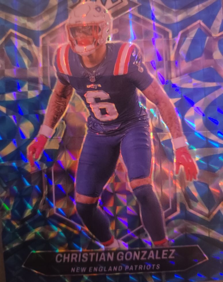 2024 Panini Mosaic #154 Christian Gonzalez — front