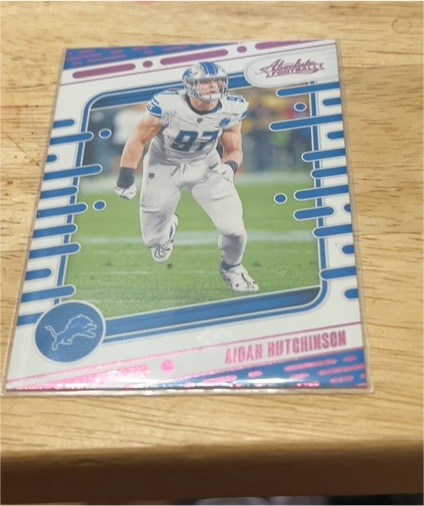 2024 Panini Absolute #34 Aidan Hutchinson — front
