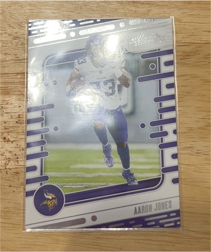 2024 Panini Absolute #71 Aaron Jones — front