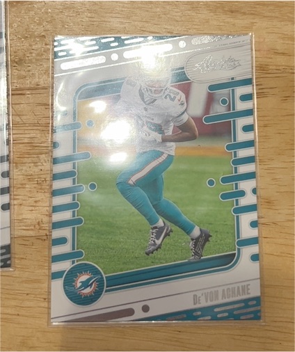 2024 Panini Absolute #67 De'Von Achane — front