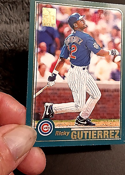 2001 Topps #422 Ricky Gutierrez — front